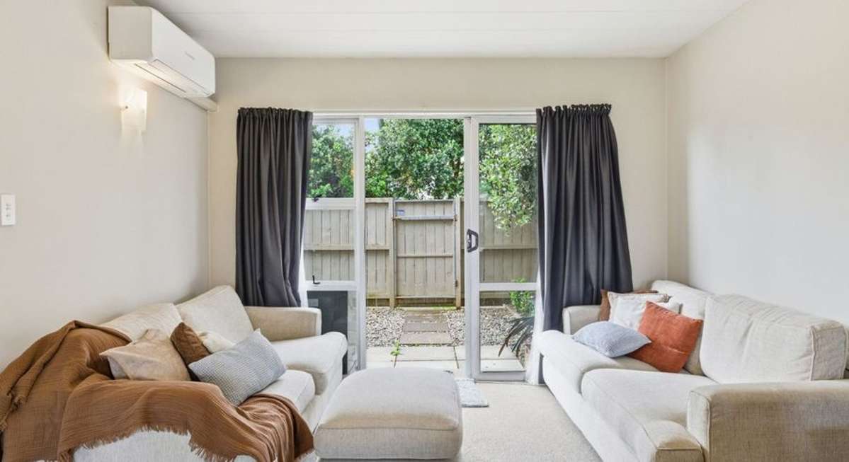 4/68 Ferndale Road_0