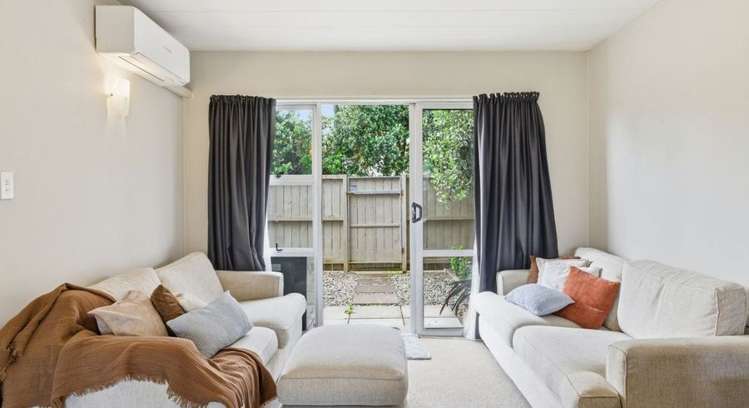 4/68 Ferndale Road_0