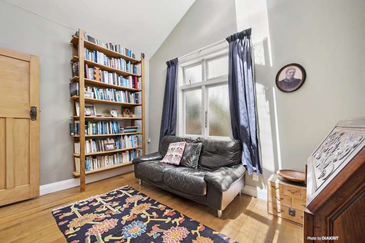 19 Scarborough Terrace Mount Victoria_8