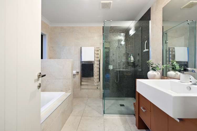 902 River Road Queenwood_15