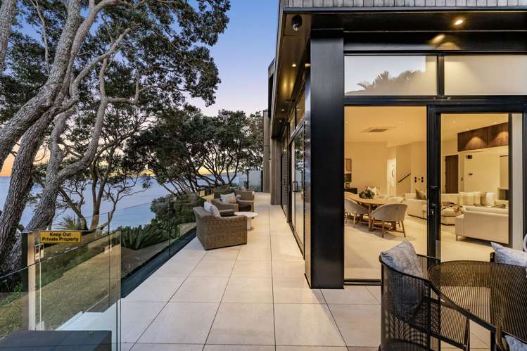218A Lake Road Hauraki_34