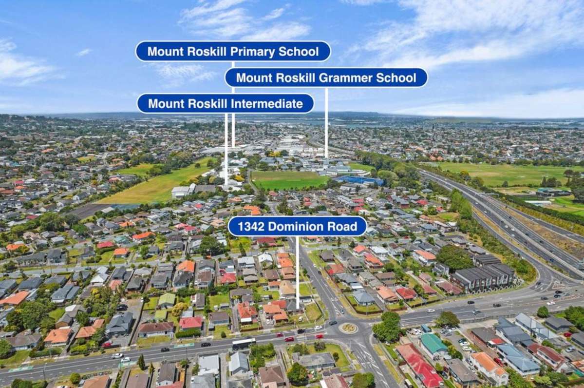 1342 Dominion Road_5