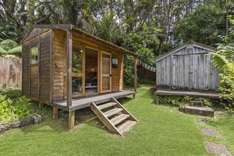 667 Huia Road Parau_25