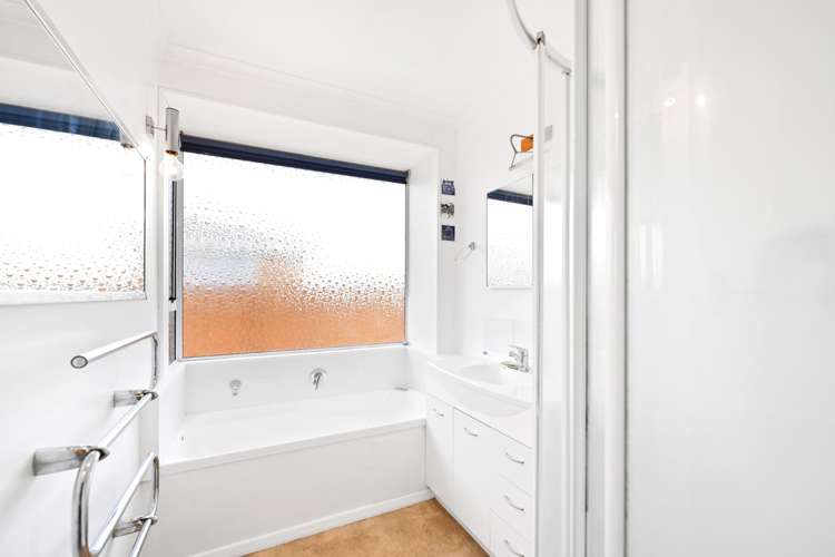 47 Rutherford Street Chedworth_17