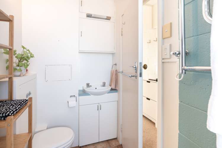 4a/20 Maarama Crescent Aro Valley_18