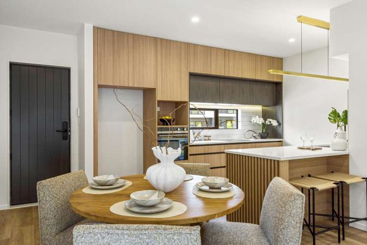 16-18 Handley Avenue Narrow Neck_8