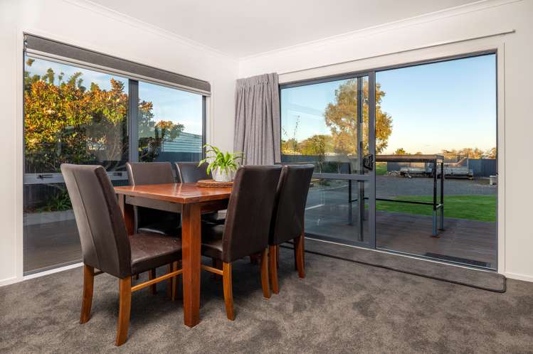 13 East Bank Road Thornton_5