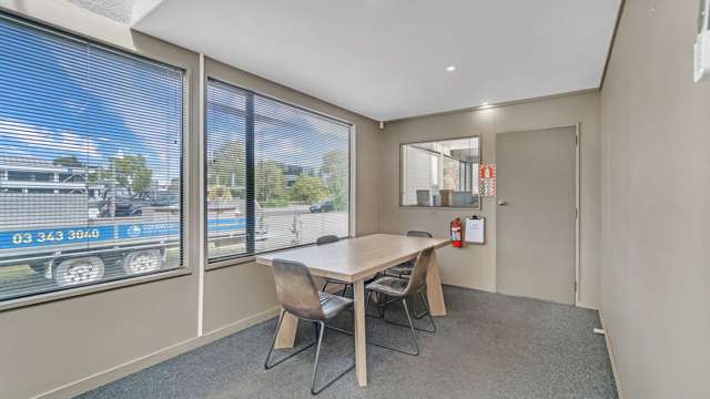 18 Sheffield Crescent Burnside_4