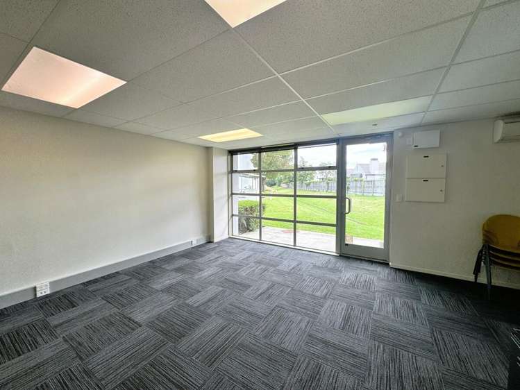 7/41 Sir William Pickering Drive Burnside_6