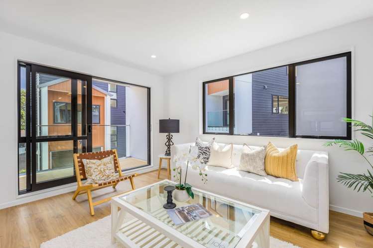 4/6 Woodhouse Place West Harbour_3