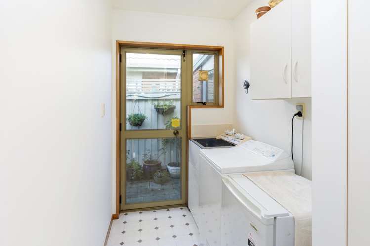 1/14 Aston Drive Waimairi Beach_16