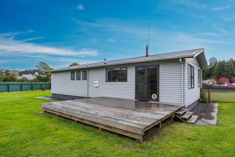 10 Tarata Place Manunui_11