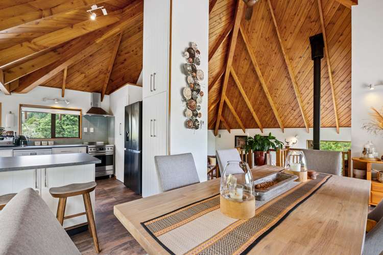 135 Okere Road Okere Falls_10