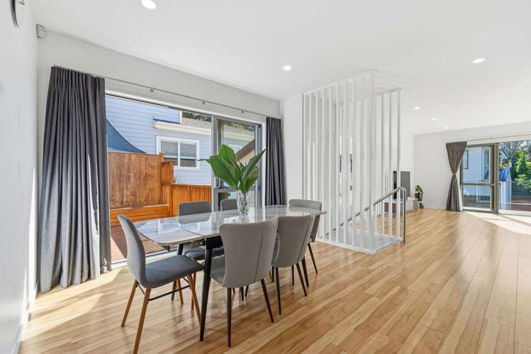 2/65 Francis Street Hauraki_9