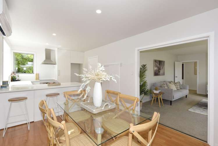 39 Steele Street Hornby_10