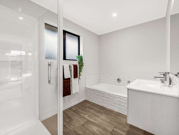 8 Tara Crescent Woodend_16