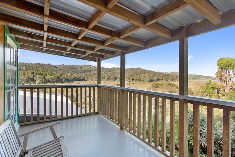 624 Huia Road Parau_13