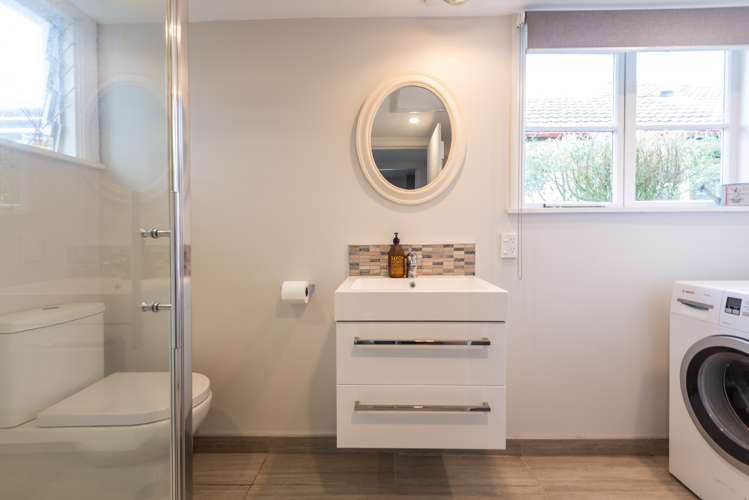 220 Knowles Street Saint Albans_13