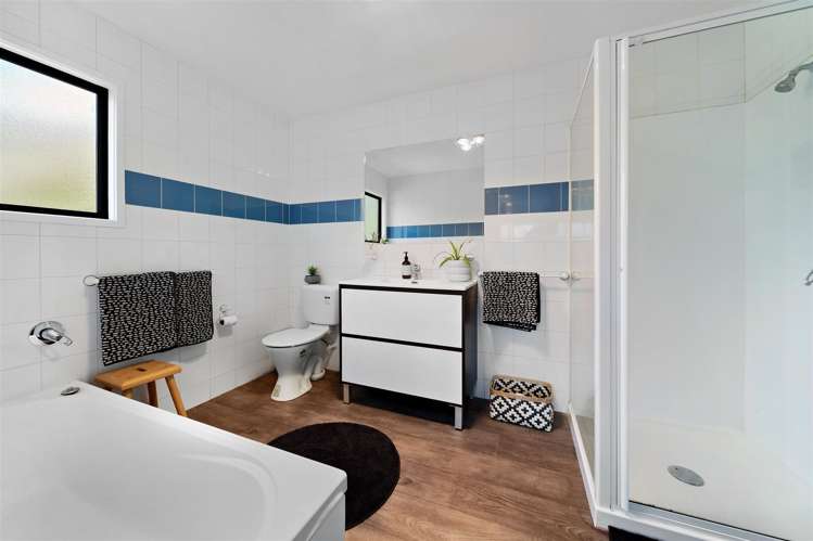 3a Aspen Grove Fernhill/Sunshine Bay_3