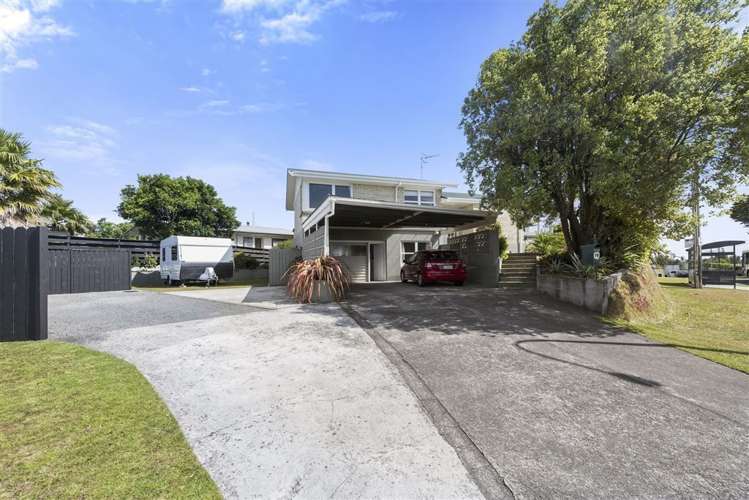 19 Coopers Road Gate Pa_14