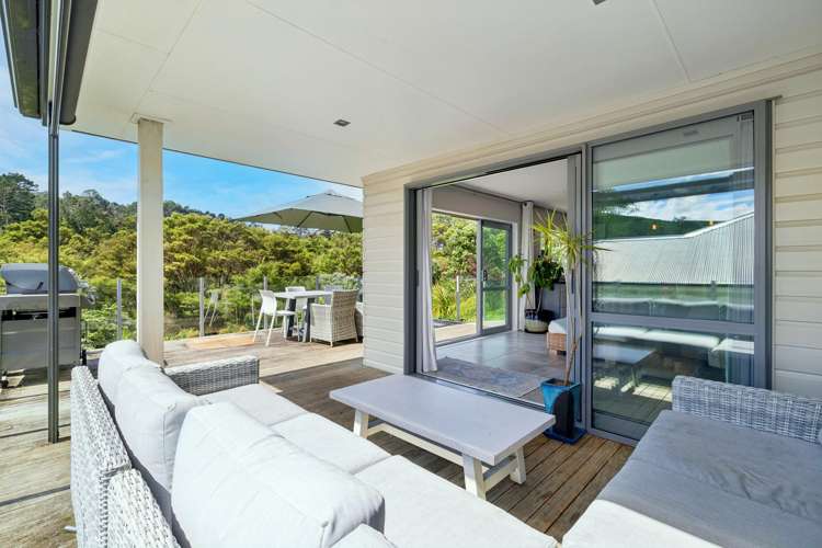 18 Crabb Fields Lane Riverhead_14