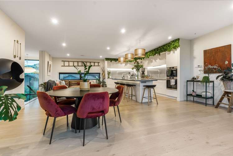 3a William Bayes Place Red Beach_21