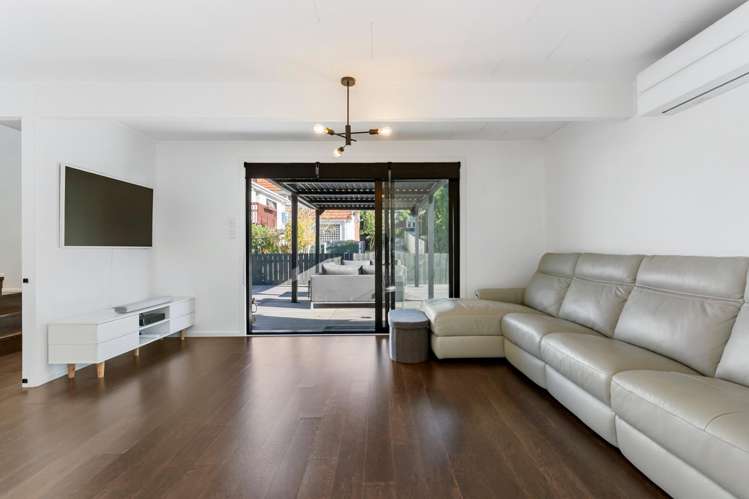 5B The Drive Epsom_8