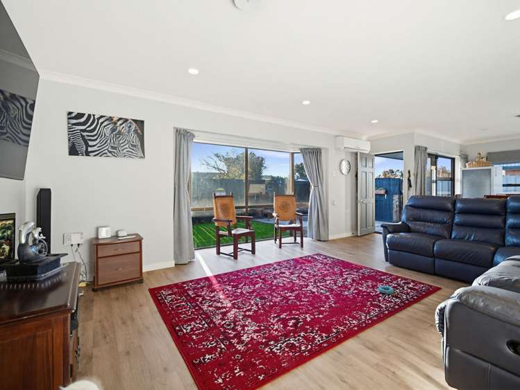 77 Avondale Road Taradale_6