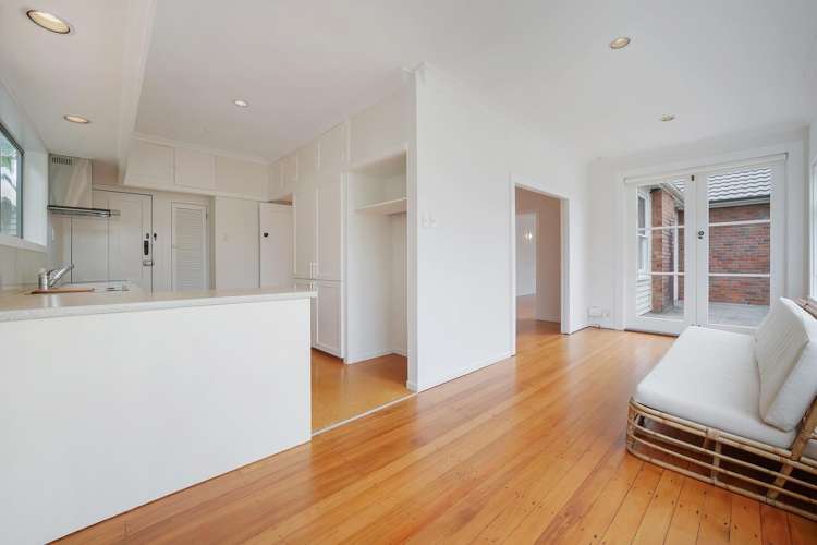 2/11 Ewen Street 10880_4
