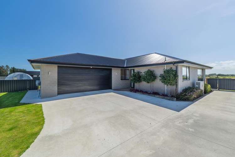 28 Lindsay Way Grasmere_1