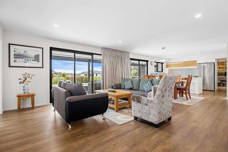 1B Riverdale Place Amberley_7