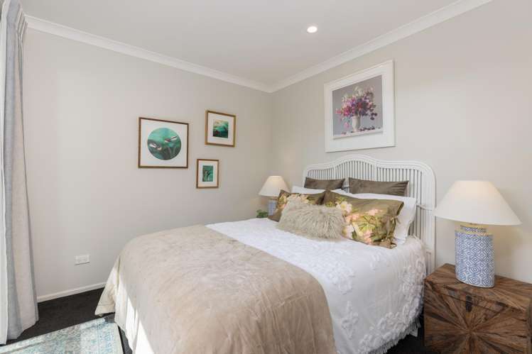 5A Huntaway Close Stoke_11