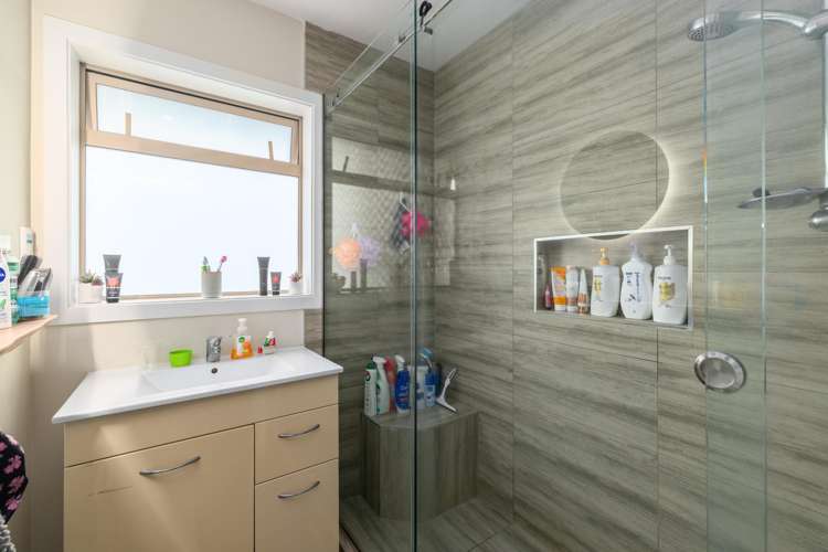 16 Emlyn Place Avondale_13