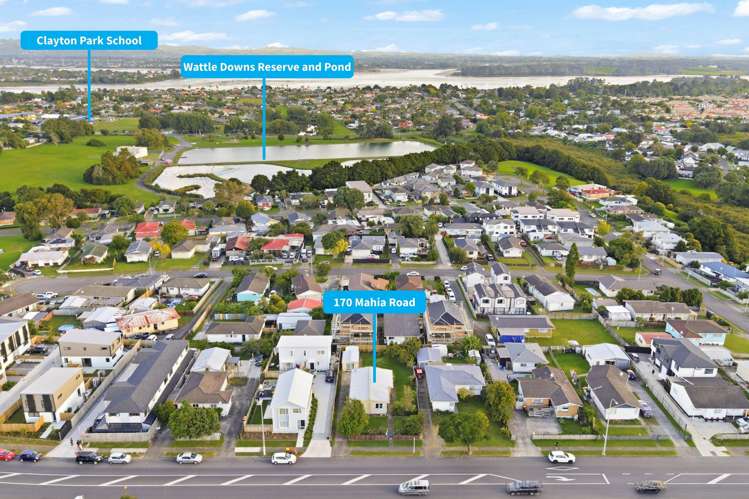 170 Mahia Road Wattle Downs_19