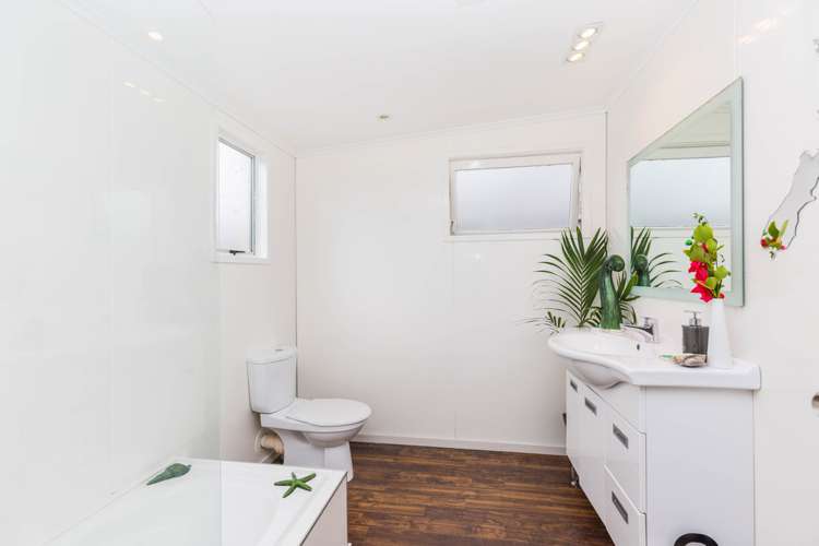 5 Wakelin Road Beachlands_19