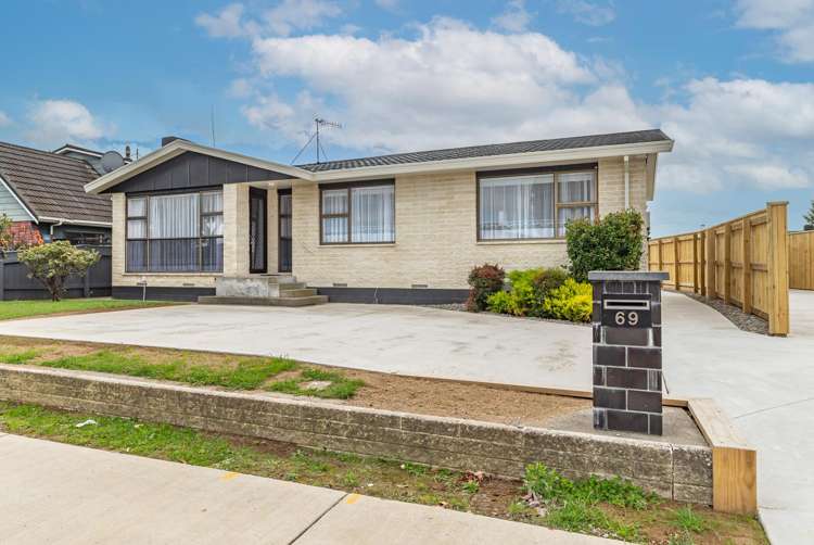 69 Meadowvale Drive Levin_13