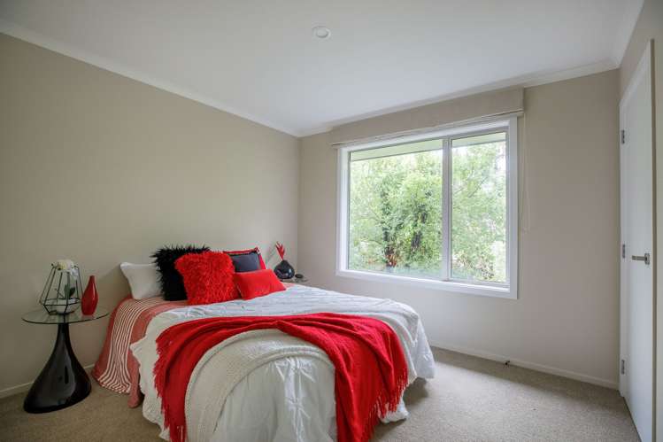 10 Olivias Place Stoke_8