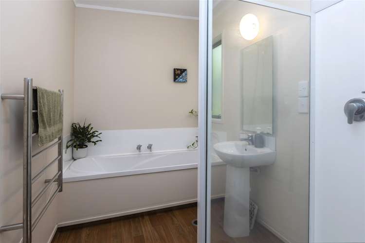 159 Taylors Mistake Road Te Onepoto / Taylors Mistake_18