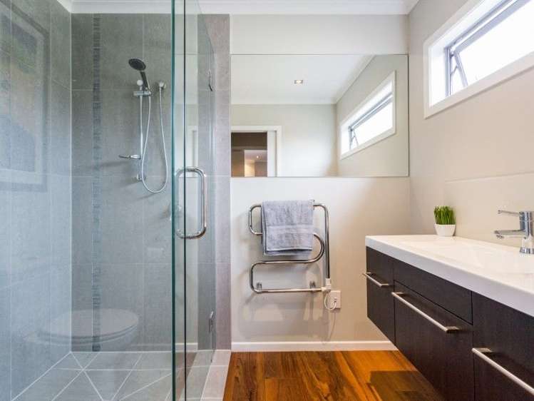 1 Cape Place Poraiti_11