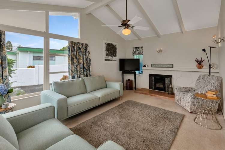 20 Carlton Crescent Kamo_13