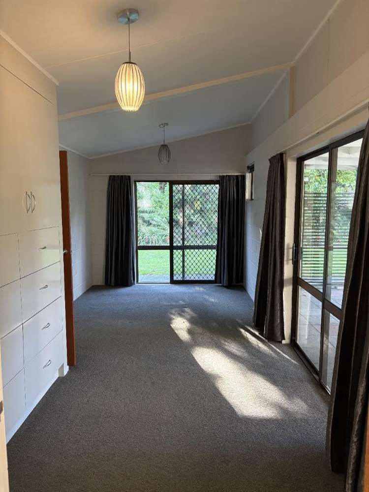 82 King Road 1052_7