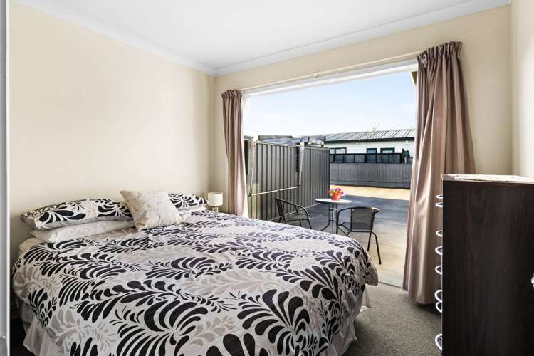 236 Kennedy Road Onekawa_22