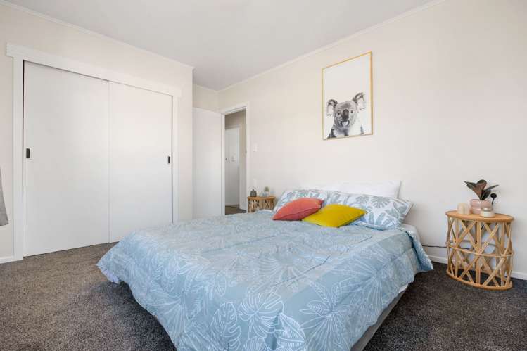 98 Bruce Avenue Glenview_12