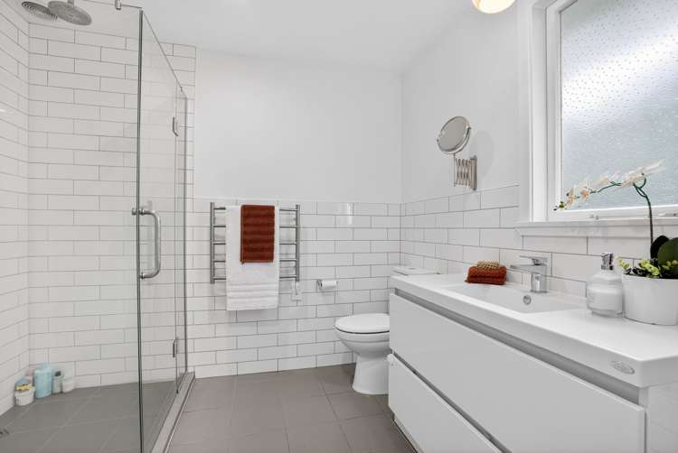 96 Mead Street Avondale_21