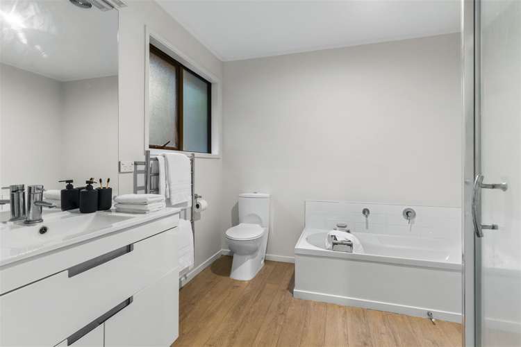 129b Rangatira Road Beach Haven_9