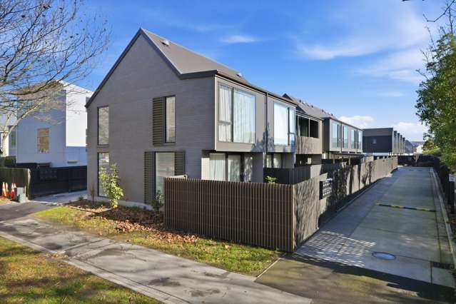 4-8/7 Grove Road Addington_1