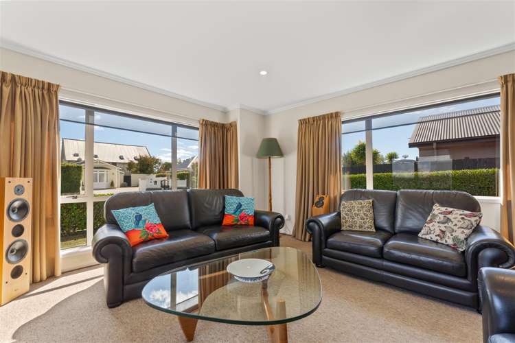 76 Covent Drive Stoke_20