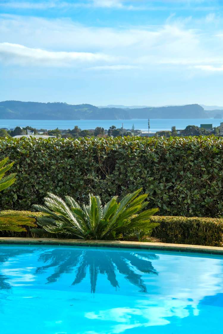 1 Myra G Place Stanmore Bay_47