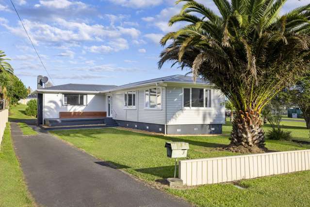 Fully Renovated & Ready To Impress!