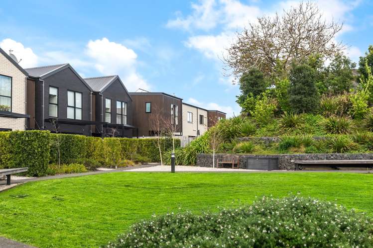 18 Kikorangi Lane Mount Wellington_16